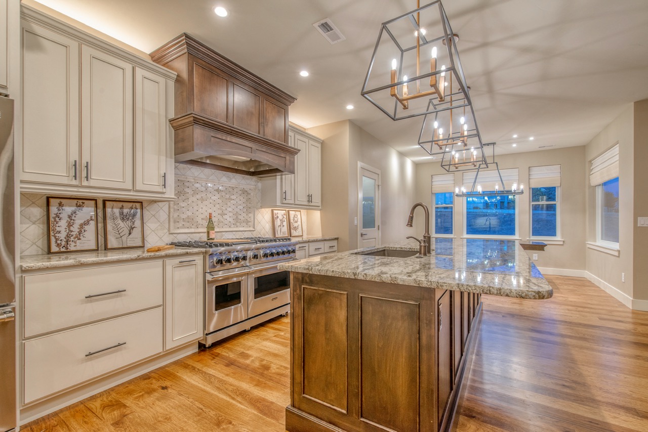 Sophisticated Ranch Single Level Kitchen Details