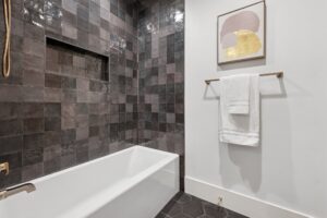 71-web-or-mls-BCM_0622